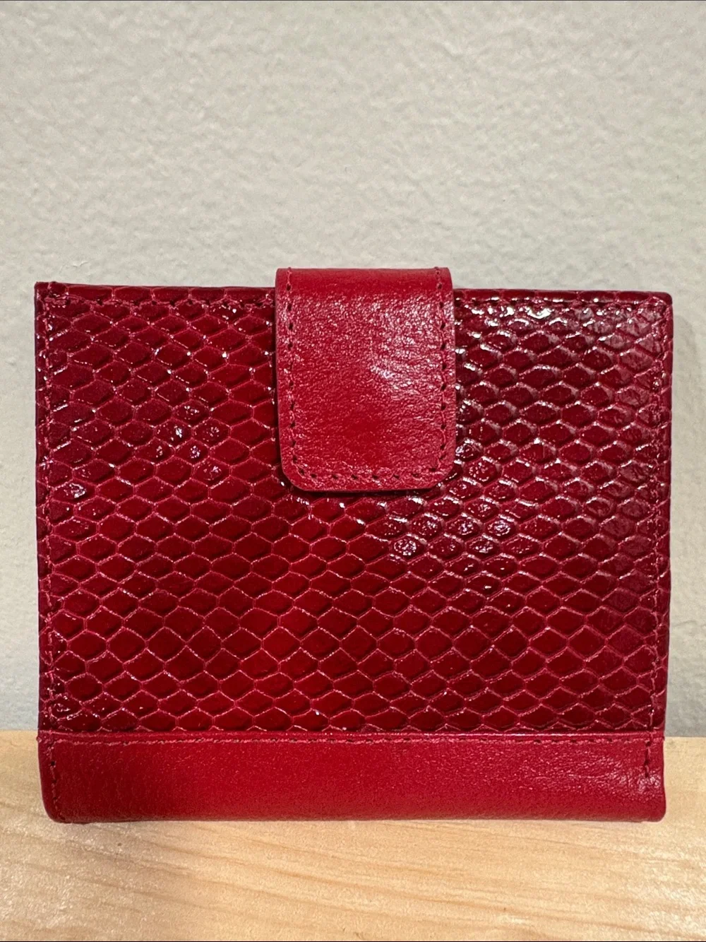 Red Textured Women's Wallet - Classic Compact Design